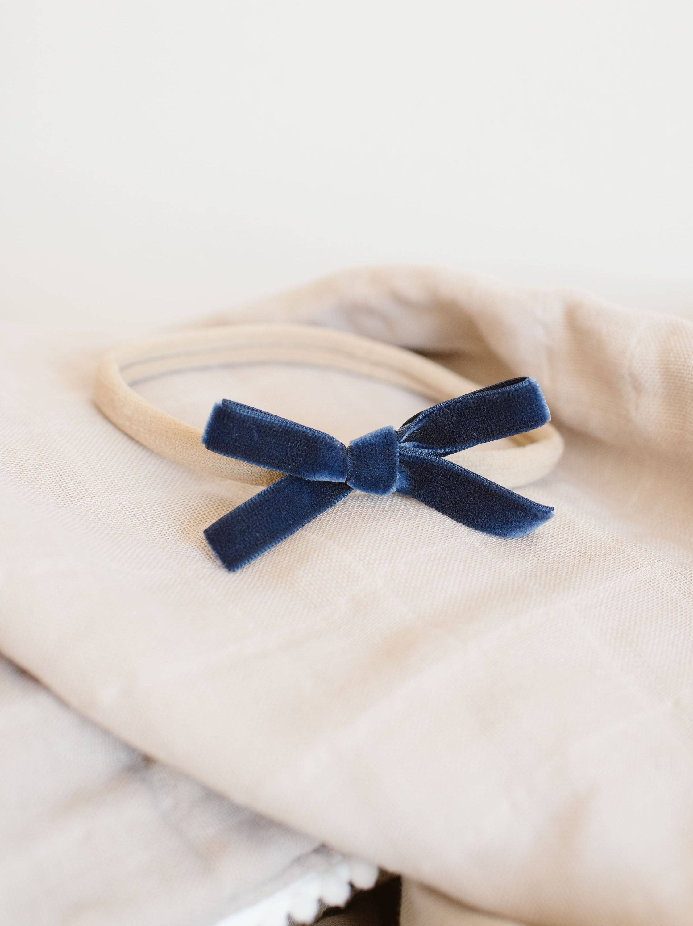 Nylon Headbands with Velvet Bows